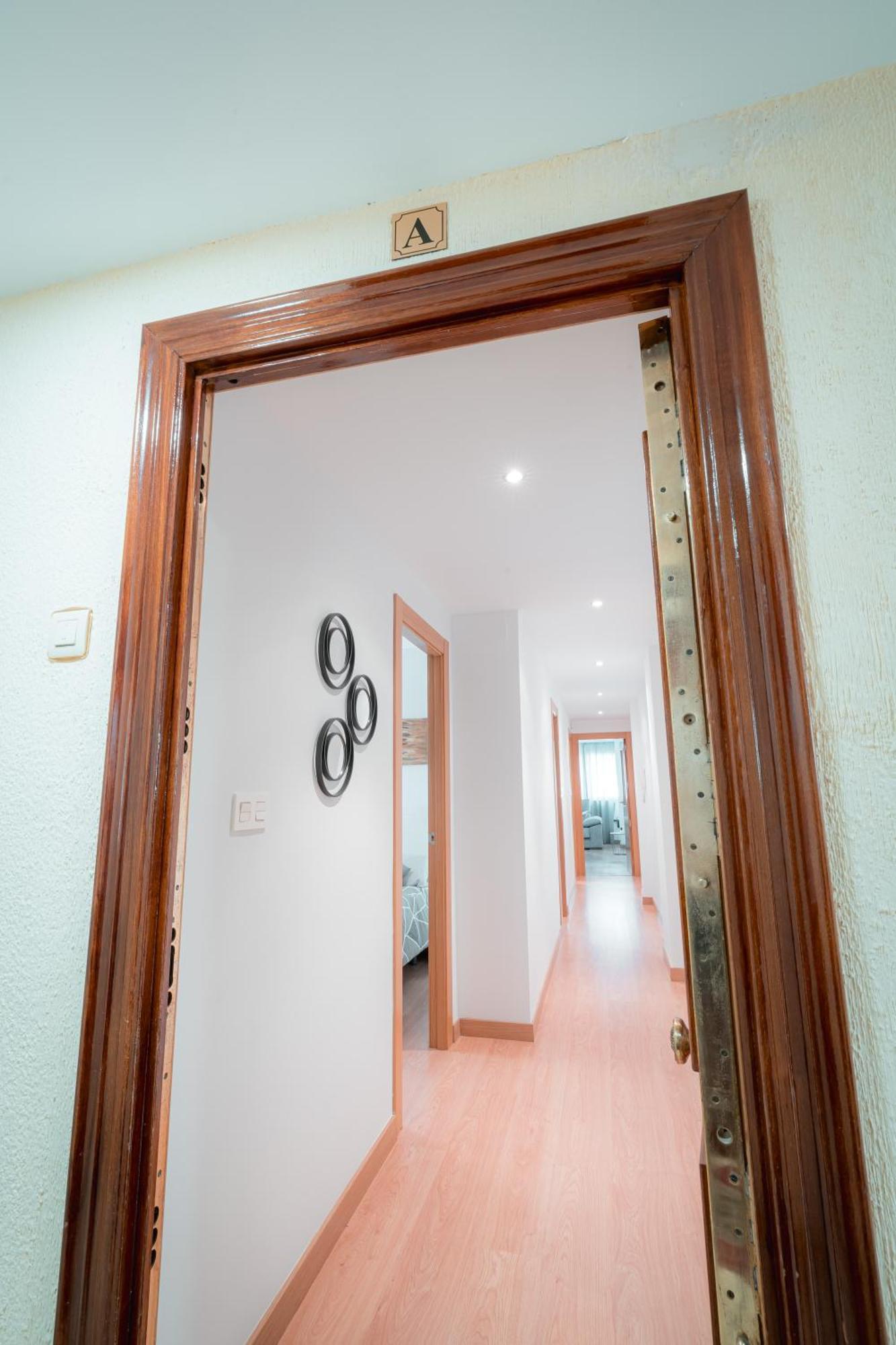 Ibericabeds Figares Lägenhet Granada Exteriör bild