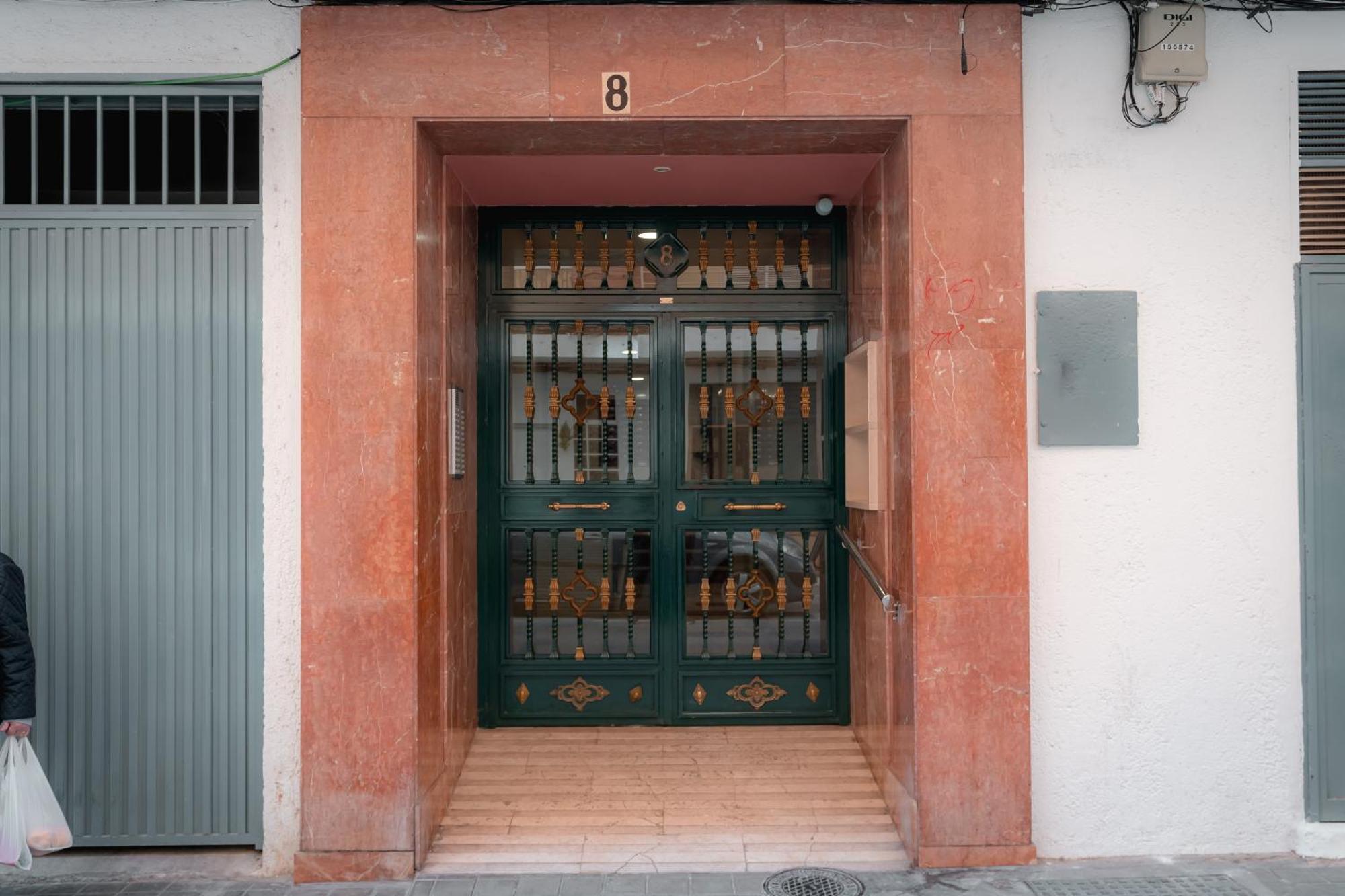 Ibericabeds Figares Lägenhet Granada Exteriör bild